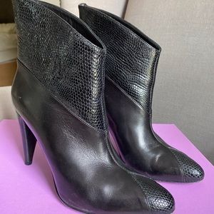 Botkier Carrie black boots 7.5/37